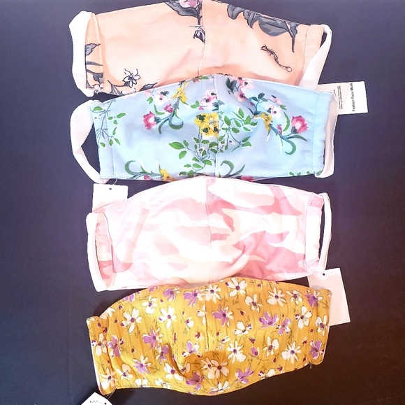 NY Collection Accessories - 4 Floral Masks NWT